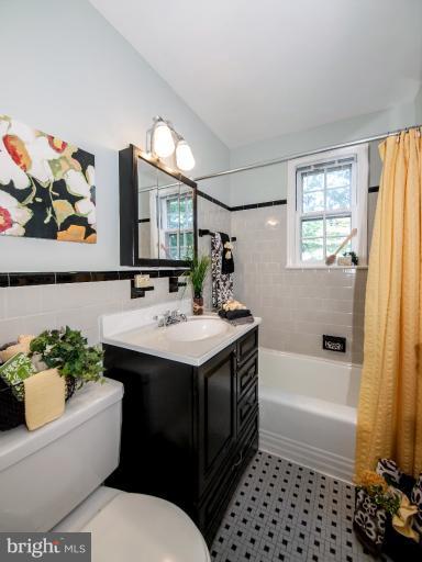 6007 Walton Road Bethesda, MD 20817 - Photo 20 of 28 Bath
