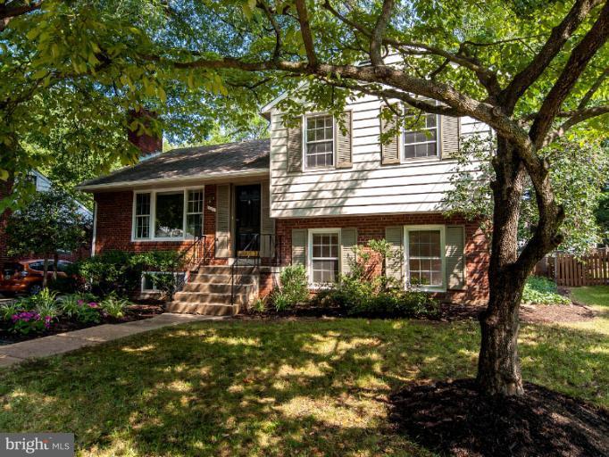 6007 Walton Road Bethesda, MD 20817 - Photo 23 of 28 Exterior (Front)
