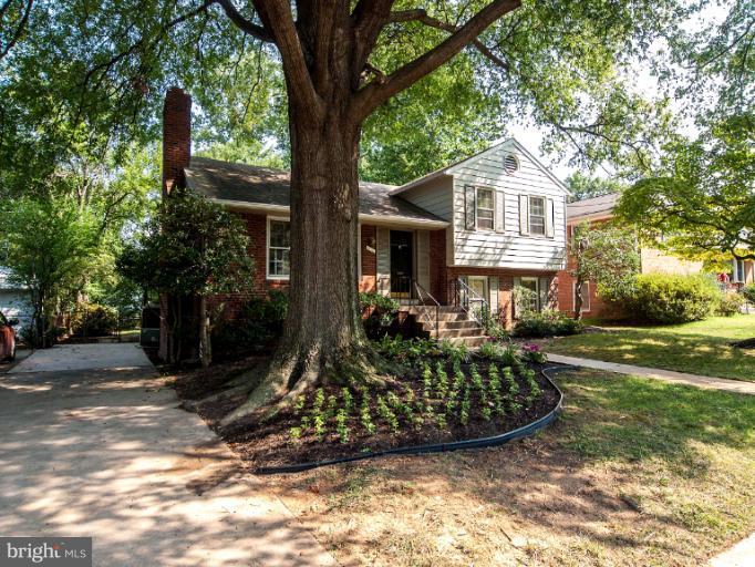 6007 Walton Road Bethesda, MD 20817 - Photo 28 of 28 Exterior (Front)