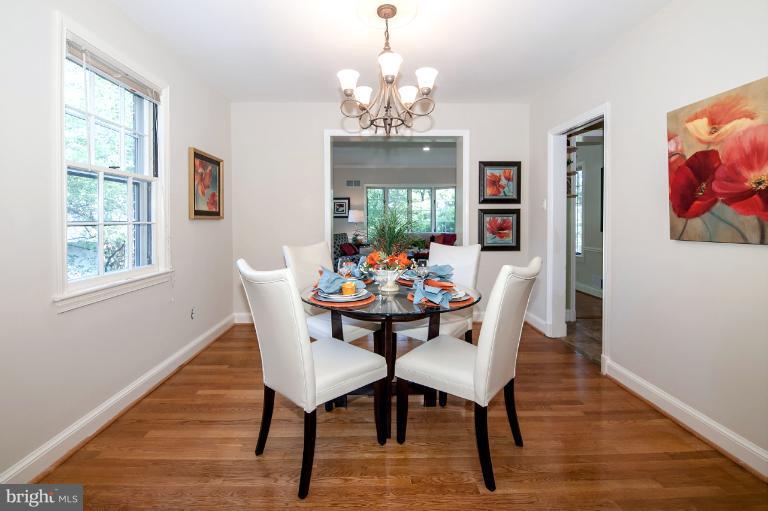 6007 Walton Road Bethesda, MD 20817 - Photo 9 of 28 Dining Room