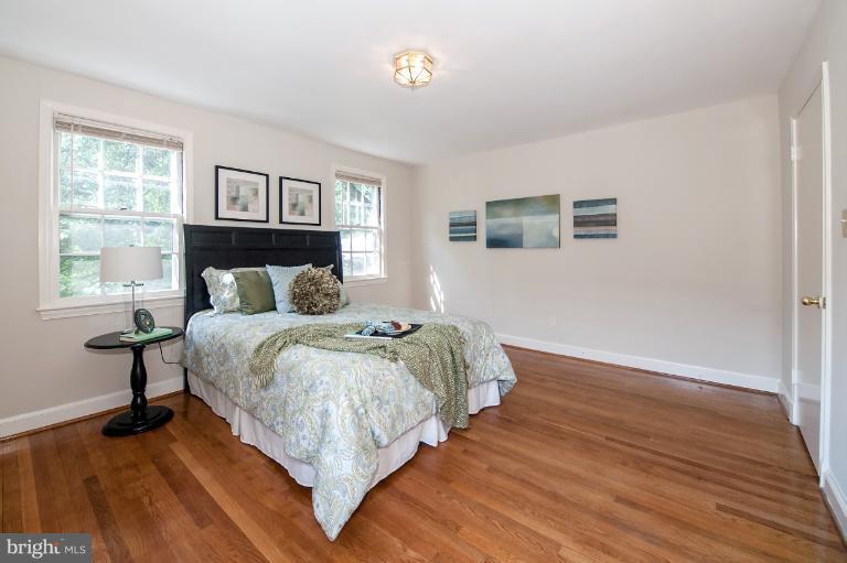 6007 Walton Road Bethesda, MD 20817 - Photo 10 of 28 Bedroom (Master)