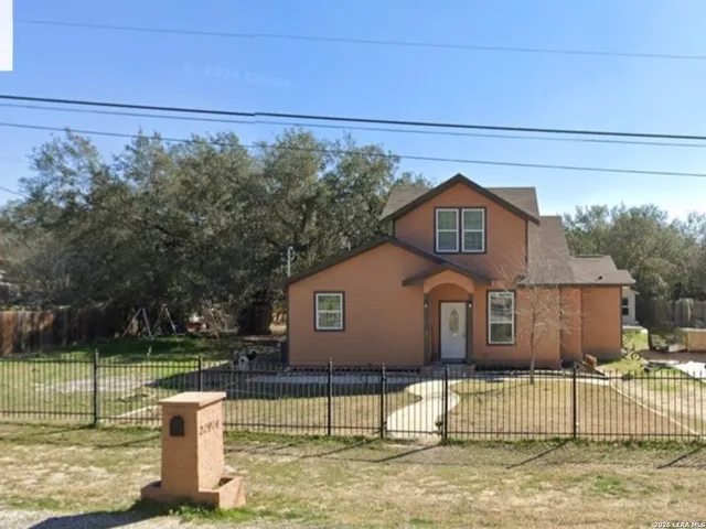 $250,000 | 22914 Skila Drive, Elmendorf, TX 78112