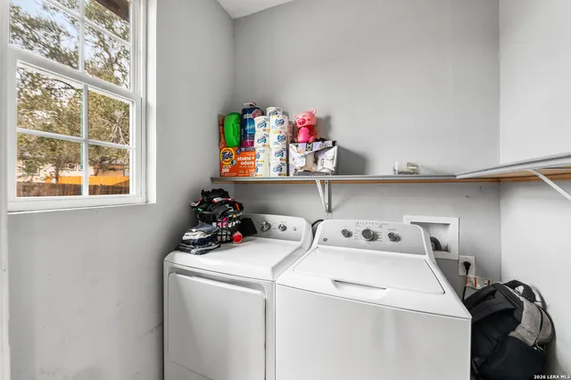 $250,000 | 22914 Skila Drive, Elmendorf, TX 78112