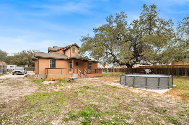 $250,000 | 22914 Skila Drive, Elmendorf, TX 78112