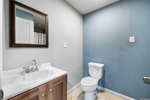 $250,000 | 22914 Skila Drive, Elmendorf, TX 78112