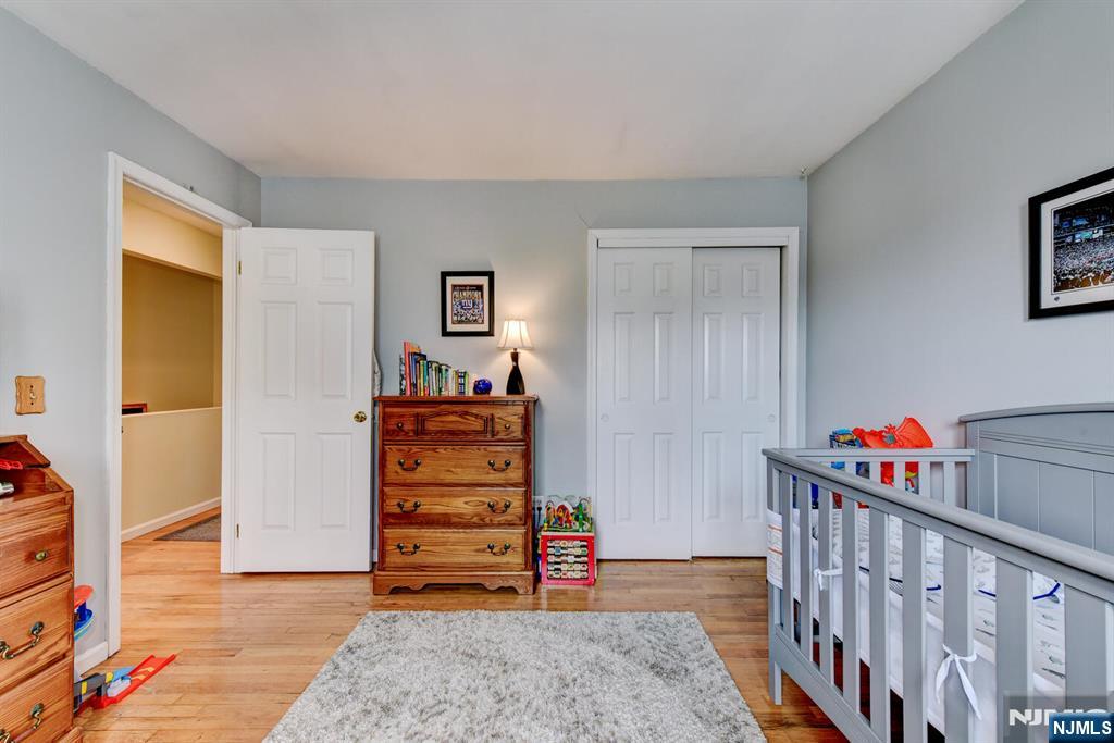 8 Loretta Lane Oak Ridge, NJ 07438 - Photo 19 of 28