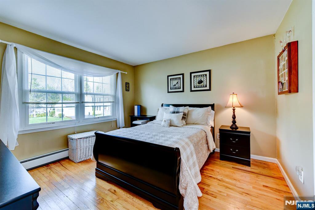 8 Loretta Lane Oak Ridge, NJ 07438 - Photo 20 of 28