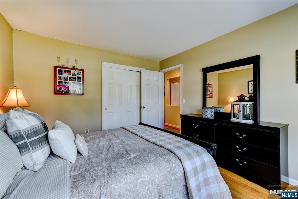 8 Loretta Lane Oak Ridge, NJ 07438 - Photo 21 of 28