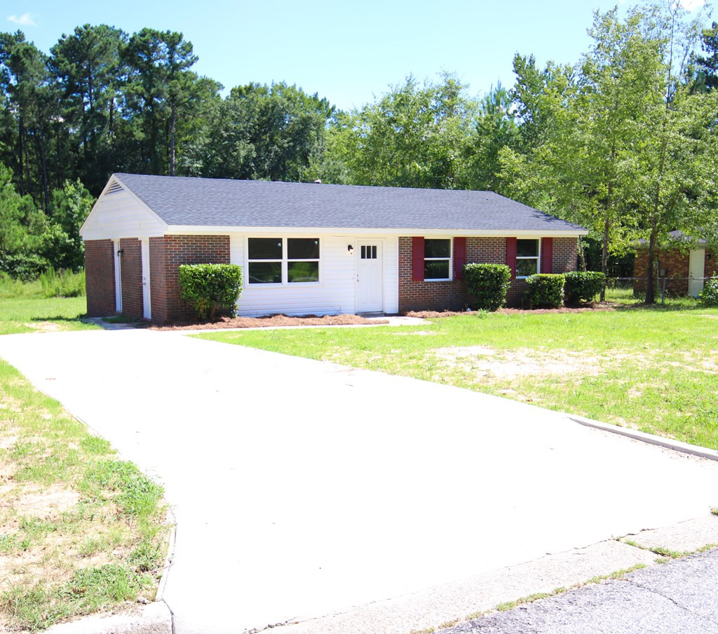 2208 Winston Way Augusta, GA 30906 - Photo 3 of 28 Gallery Image 3