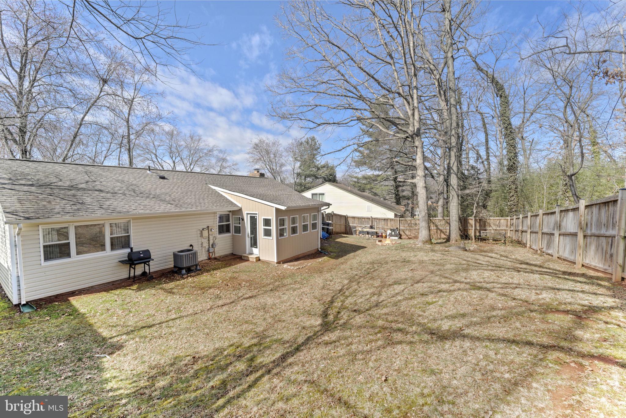 6 Oak Shade Road Sterling, VA 20164 - Photo 34 of 35 Gallery Image 34