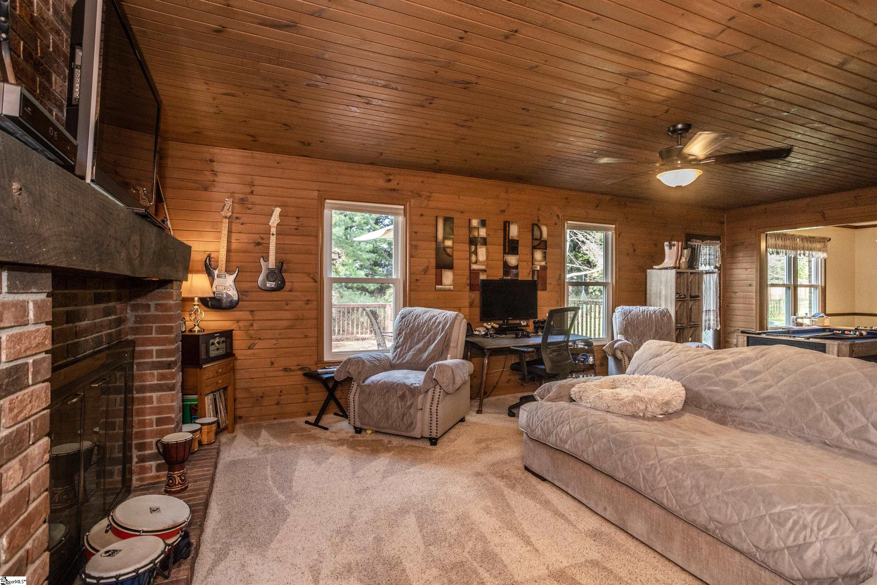 206 Gilderbrook Road Greenville, SC 29615 - Photo 11 of 32 Gallery Image 11
