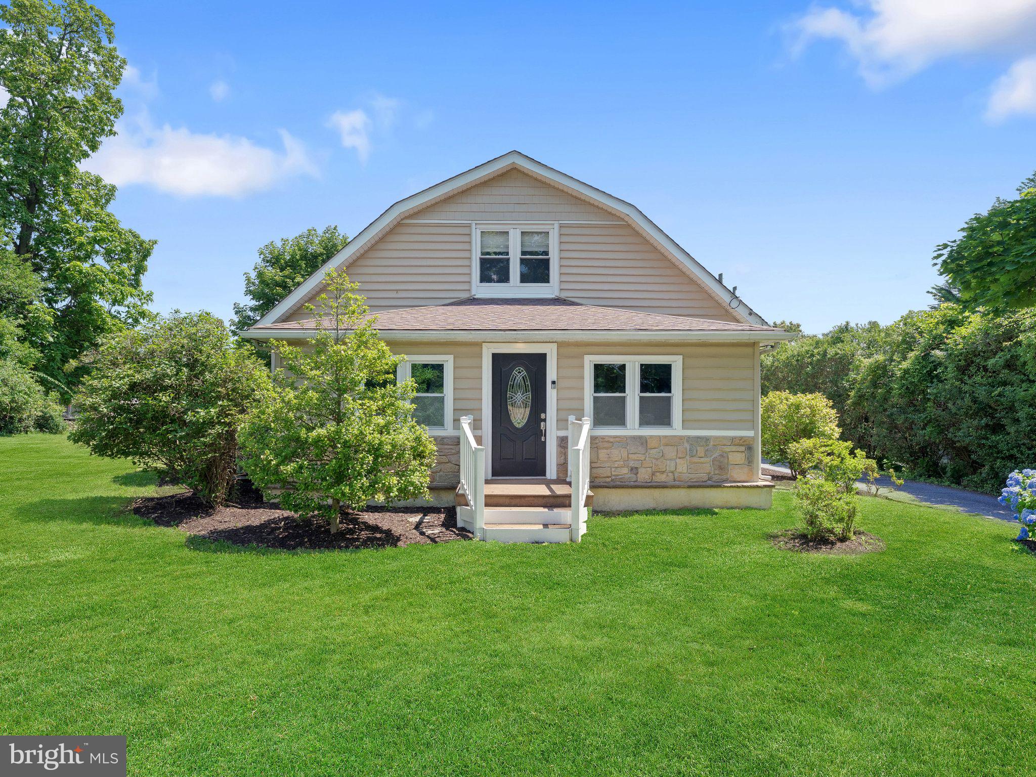 53 South New Middletown Road Media, PA 19063 - Photo 1 of 56