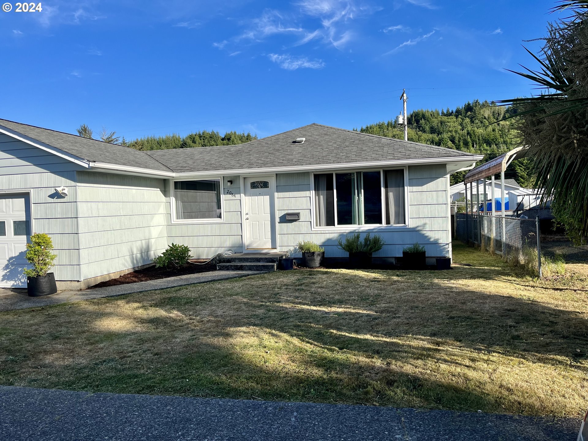2064 Birch Avenue Reedsport, OR 97467 - Photo 2 of 18 Gallery Image 2