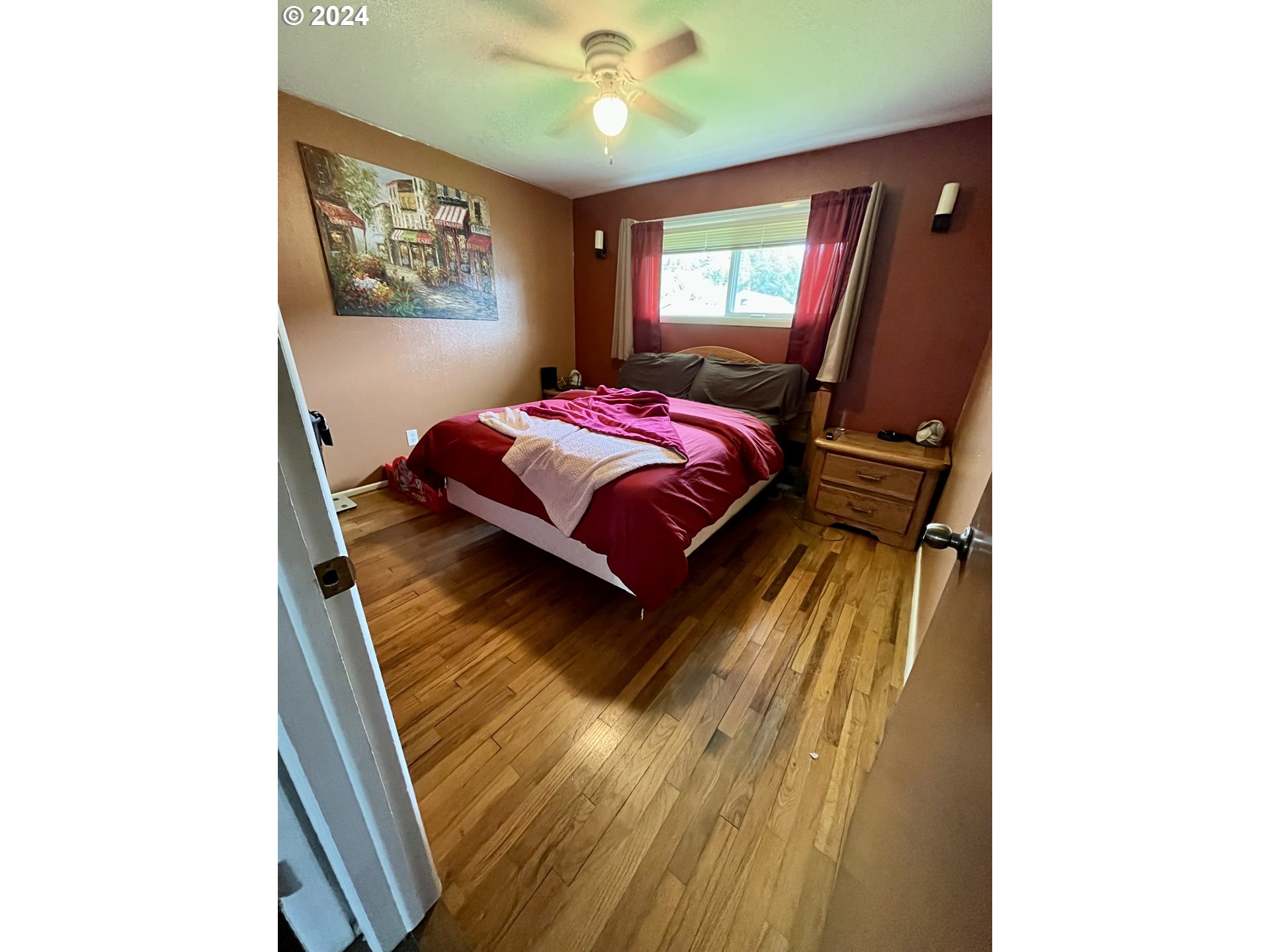 2064 Birch Avenue Reedsport, OR 97467 - Photo 8 of 18 Bedroom, Primary