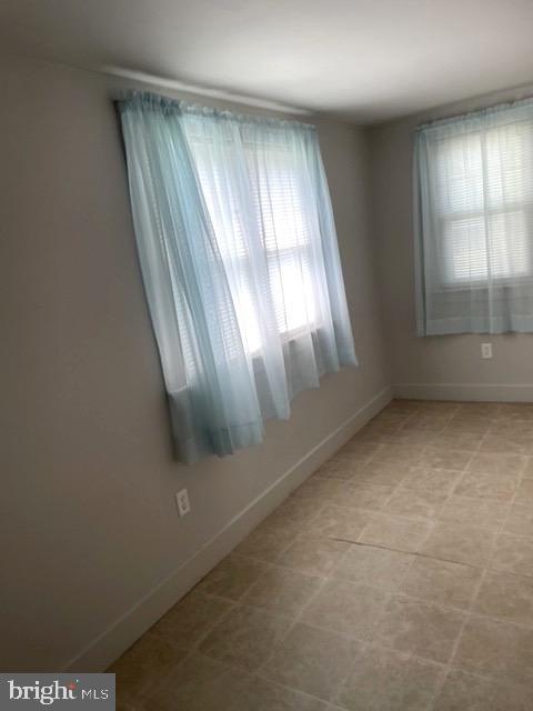 10549 Georgetown Road Laurel, DE 19956 - Photo 21 of 25 Closed in Front Porch