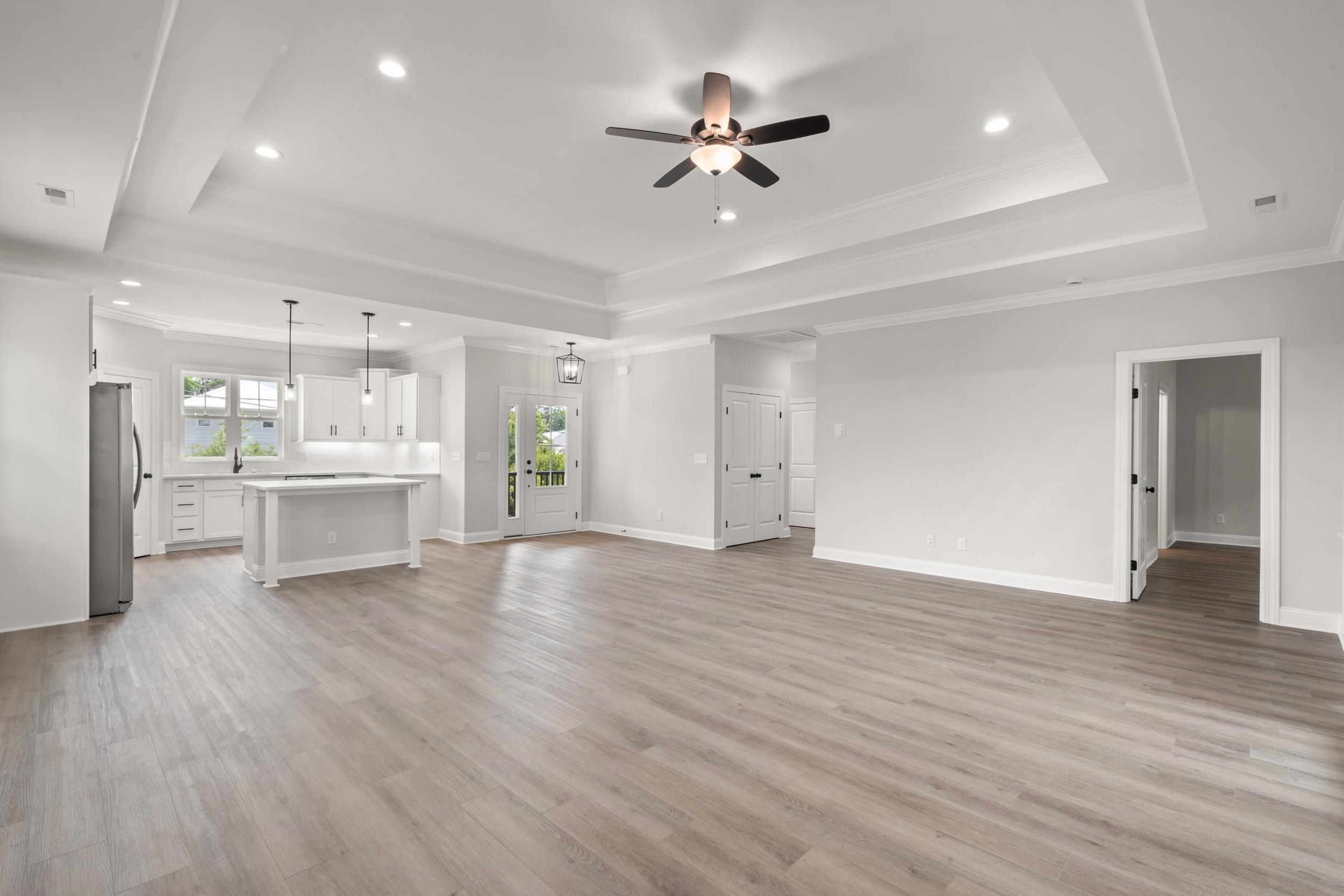 73 Sea Pines Road Pawleys Island, SC 29585 - Photo 3 of 23 Gallery Image 3