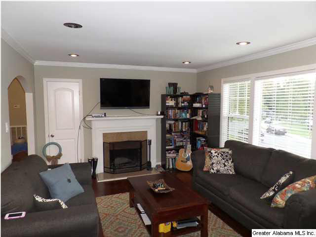 833 Grove Street Birmingham, AL 35209 - Photo 12 of 31