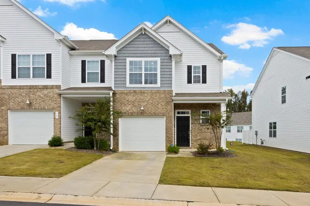 $274,900 | 8 Loebner Lane, Simpsonville, SC 29680
