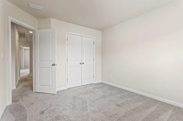 $260,000 | 8 Loebner Lane, Simpsonville, SC 29680