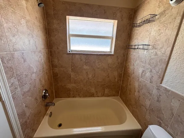 $1,800 | 4838 Cambridge Street, Lake Worth, FL 33463