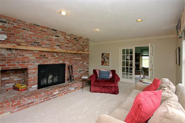 1 Nolan Farm Road Wayland, MA 01778 - Photo 13 of 29 Gallery Image 13