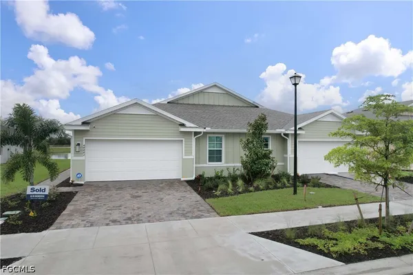 $2,200 | 44442 Palm Frond Drive, Punta Gorda, FL 33982
