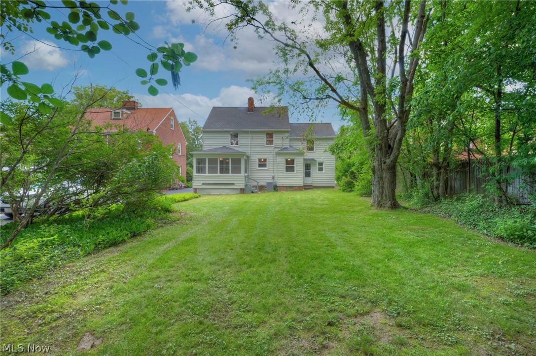 3498 Edison Road Cleveland Heights, OH 44121 - Photo 5 of 35 Gallery Image 5