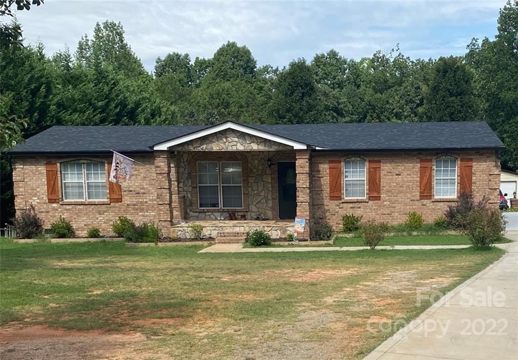 634 Low Bridge Road Iron Station, NC 28080 - Photo 1 of 20 Gallery Image 1