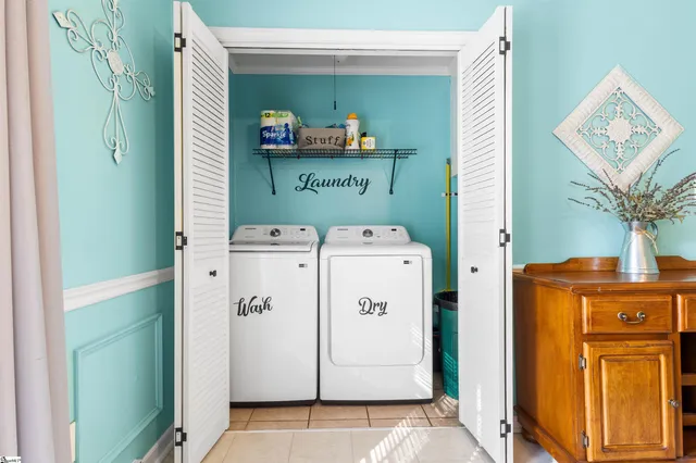 $194,900 | 108 Edgewood Drive, Laurens, SC 29360