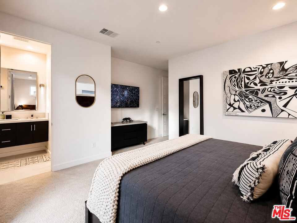 2693 Paragon Loop Palm Springs, CA 92262 - Photo 15 of 25