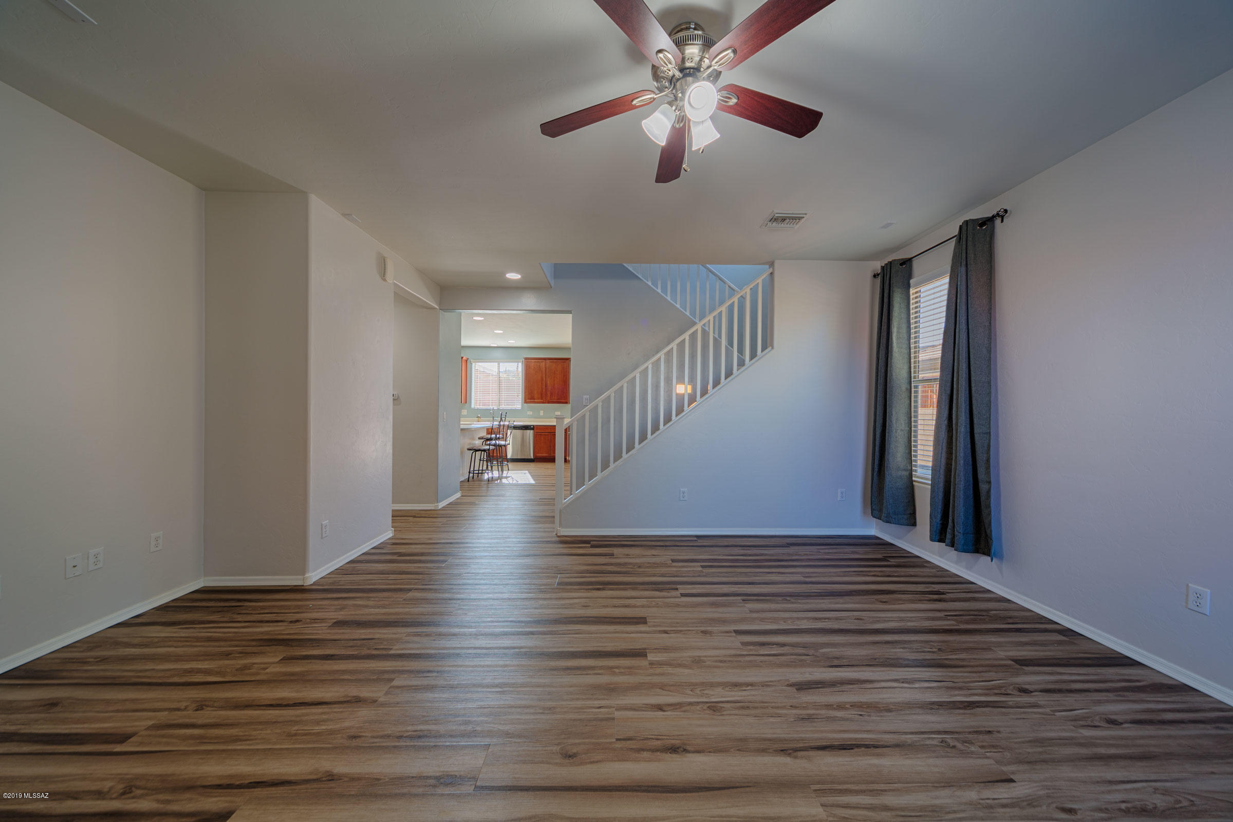 210 East Sycamore View Road Vail, AZ 85641 - Photo 3 of 15