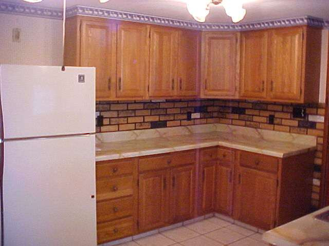 12 Adams Avenue Rensselaer, NY 12144 - Photo 2 of 9 Photo 2