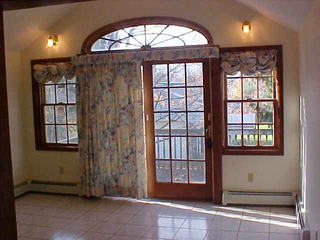 12 Adams Avenue Rensselaer, NY 12144 - Photo 4 of 9 Photo 4