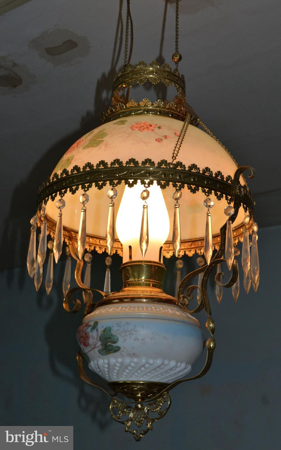 4808 Butler Road Glyndon, MD 21136 - Photo 29 of 30 Original Period Lighting Fixture