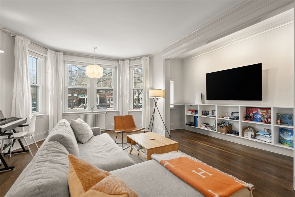 1407 Beacon Street, Unit 4 Brookline, MA 02446 - Photo 2 of 11