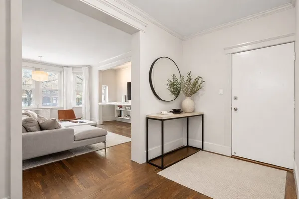 $799,000 | 1407 Beacon Street, Unit 4, Brookline, MA 02446