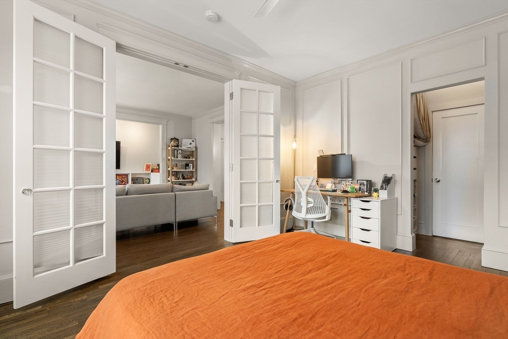 1407 Beacon Street, Unit 4 Brookline, MA 02446 - Photo 7 of 11