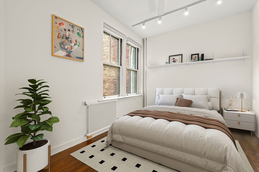 1407 Beacon Street, Unit 4 Brookline, MA 02446 - Photo 8 of 11