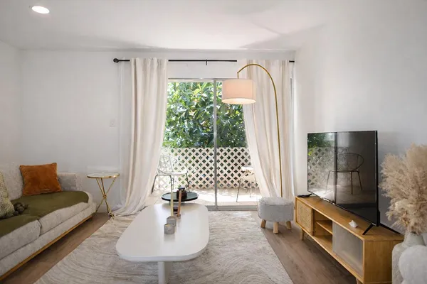 $2,200 | 3314 North 68th Street, Unit 233, Scottsdale, AZ 85251