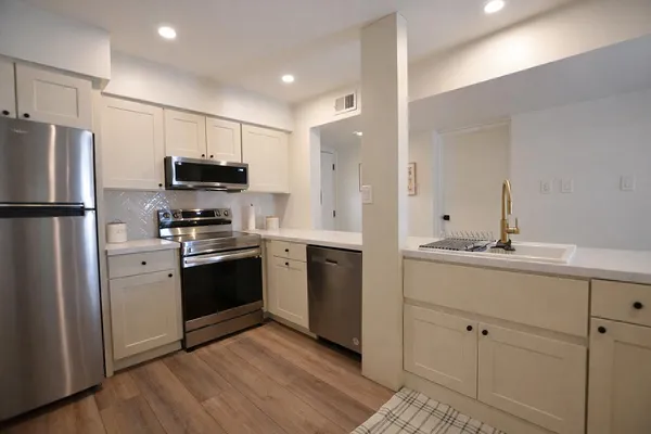 $2,200 | 3314 North 68th Street, Unit 233, Scottsdale, AZ 85251