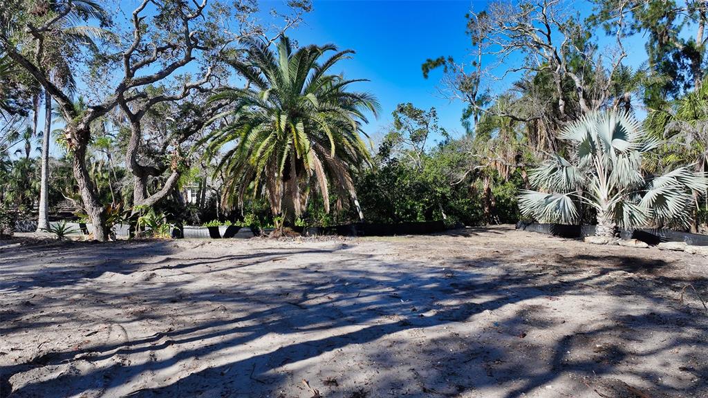 7340 Pine Needle Road Sarasota, FL 34242 - Photo 10 of 25 Gallery Image 10