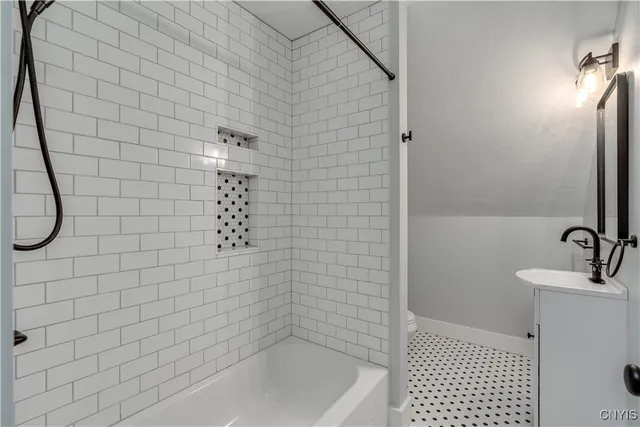 $755,000 | 14150 Boulder Crk Road, Watertown Town, NY 13601