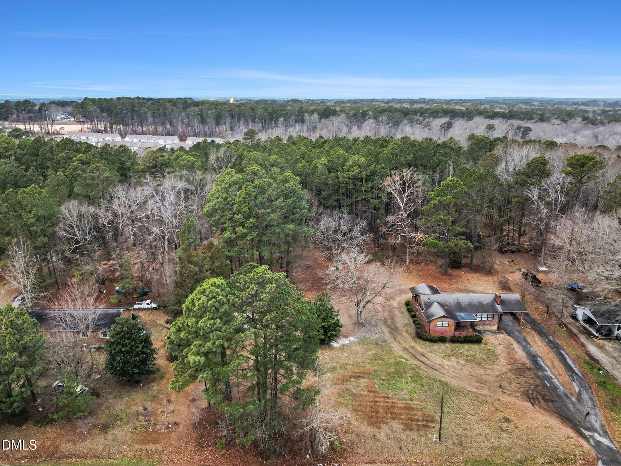 5548 Jones Sausage Road Garner, NC 27529 - Photo 12 of 19 012_file_2291