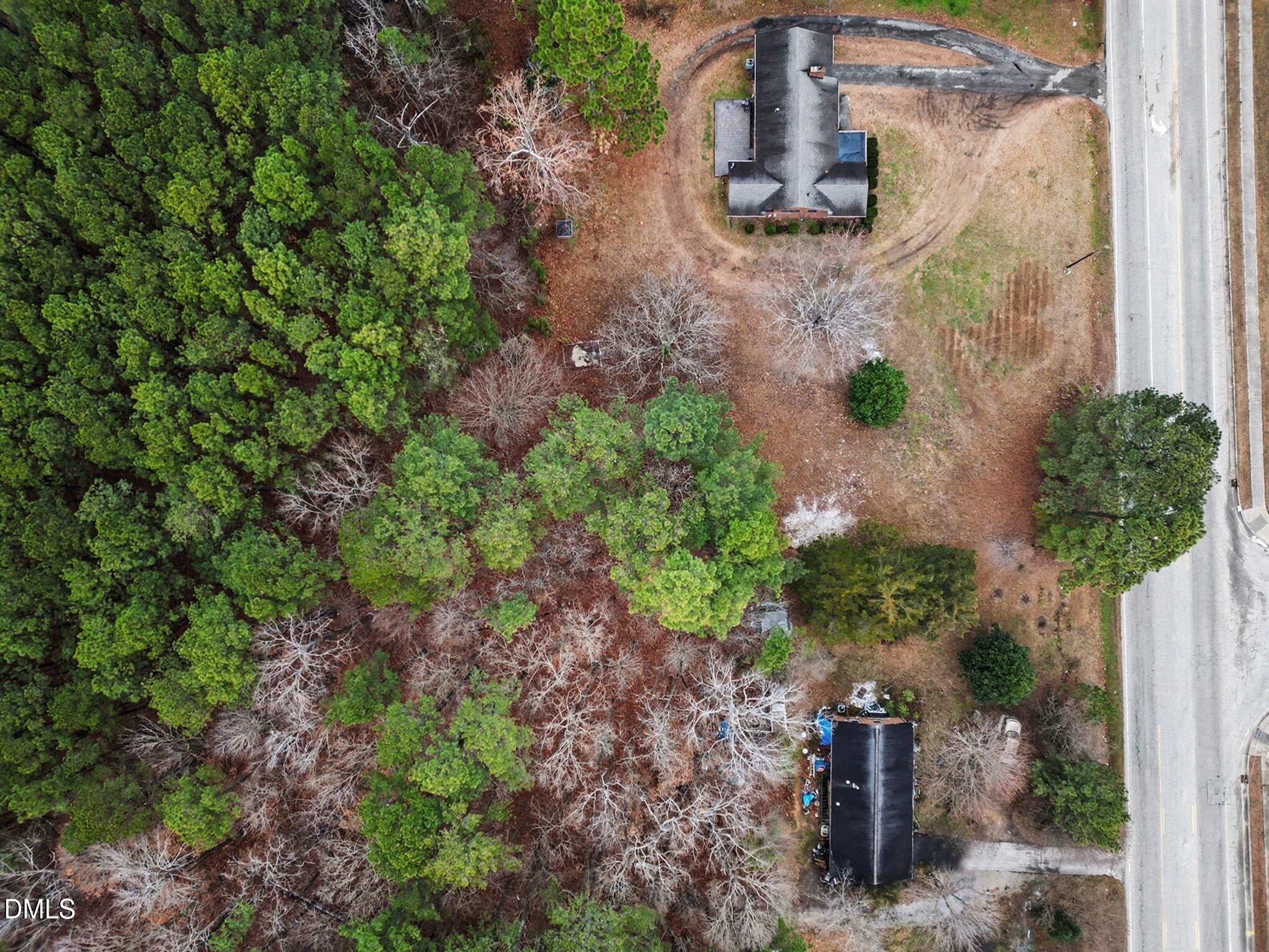 5548 Jones Sausage Road Garner, NC 27529 - Photo 8 of 19 008_file_9439