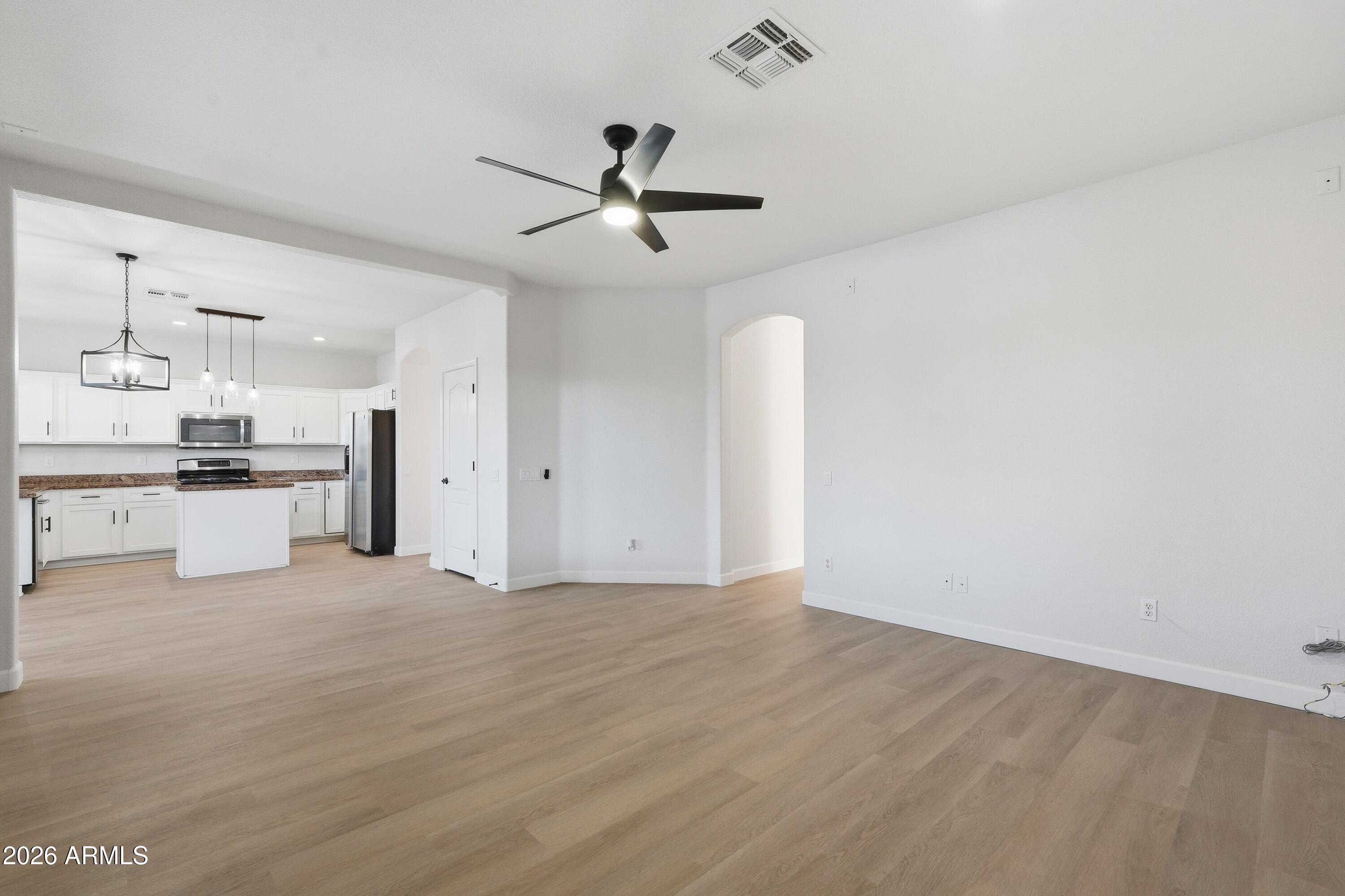 1491 West Blue Ridge Way Chandler, AZ 85248 - Photo 12 of 27 021_ListerPros (31)