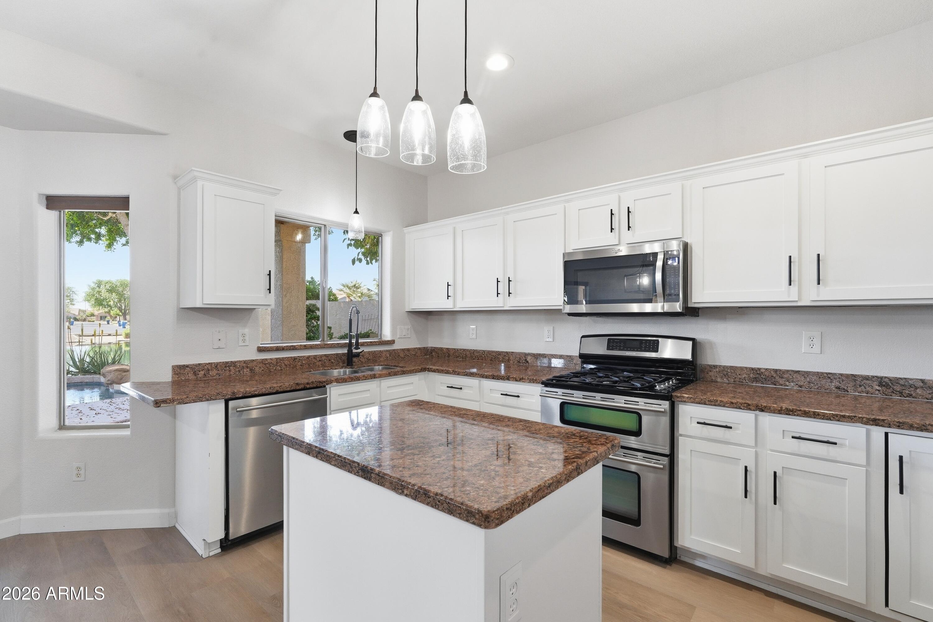 1491 West Blue Ridge Way Chandler, AZ 85248 - Photo 10 of 27 017_ListerPros (34)