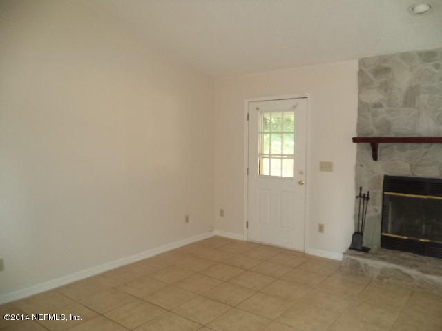 3853 Winter Berry Road Jacksonville, FL 32210 - Photo 7 of 10 DSC09049