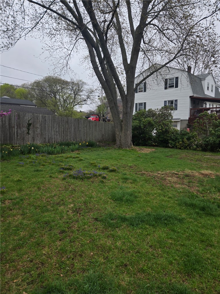 104 Jenckes Street Woonsocket, RI 02895 - Photo 3 of 3