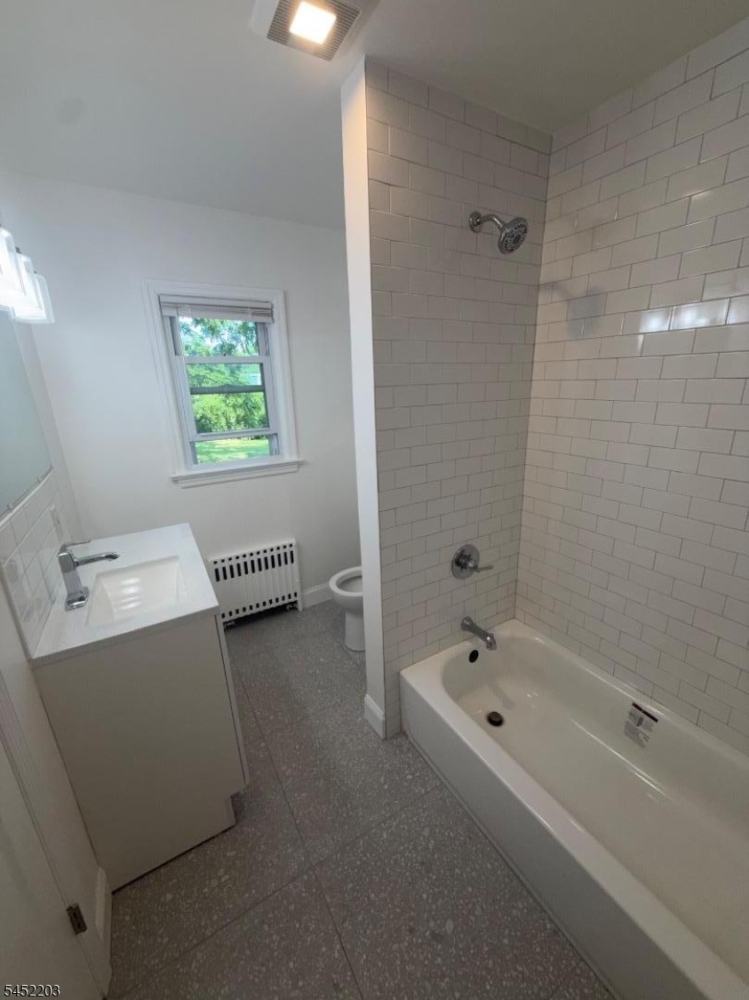 1016 Valley Road Wayne, NJ 07470 - Photo 11 of 22 Gallery Image 11