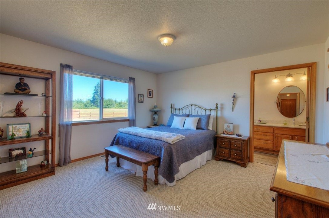 19841 Tahoma Circle Southwest Rochester, WA 98579 - Photo 13 of 27